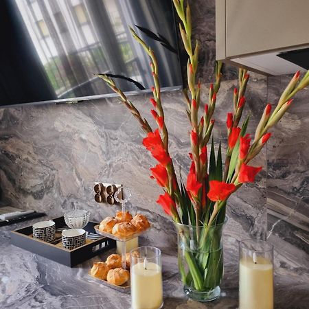 Apartament Jacuzzi Krakow Exterior photo